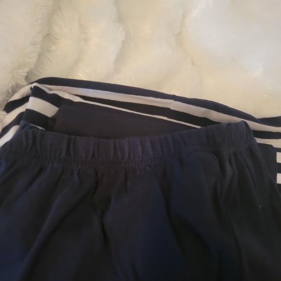 NWT 2pc Set Navy And white Striped Top with Navy Elastic Waist Pants - Picture 4 of 11